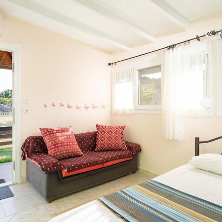 Agatha House Aparthotel Valti Ngoại thất bức ảnh